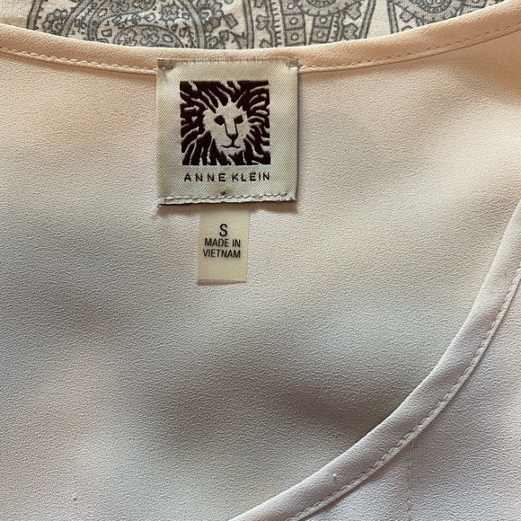 Anne Klein tunic style blouse - Picture 7 of 10